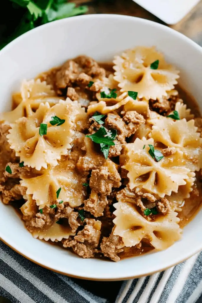 CREAMY GROUND BEEF AND BOWTIE PASTA