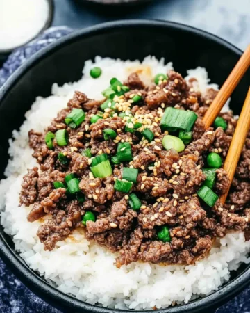 KOREAN GROUND BEEF AND RICE BOWLS